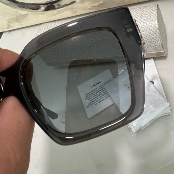 SOLD❤️✨JIMMY CHOOSE Eleni glittery sunglasses 🖤 - Picture 10 of 16